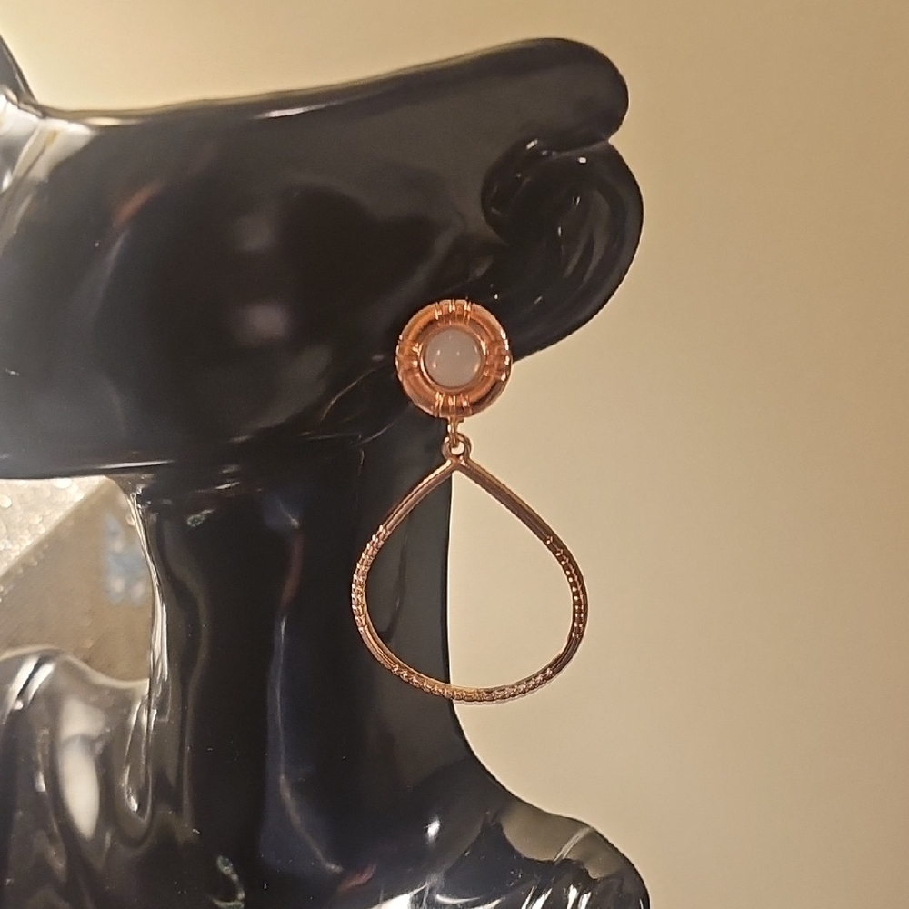 Gold Cuff Bracelet and Ring Set - Picture 11 of 15